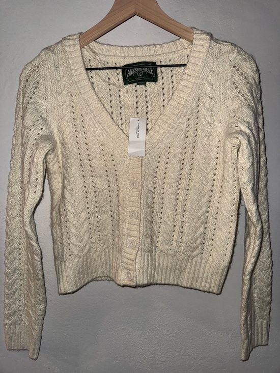 American Eagle Outfitters Sweaters - American Eagle Outfitters Cream Cable V-Neck Button Cardigan